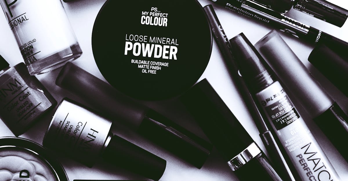 Understanding Lipstick Formulations: Matte, Gloss, and Satin